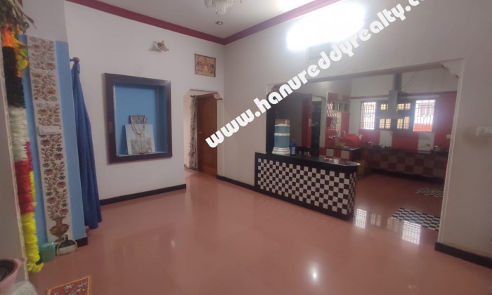5 BHK Duplex House for Sale in Roopa Nagar